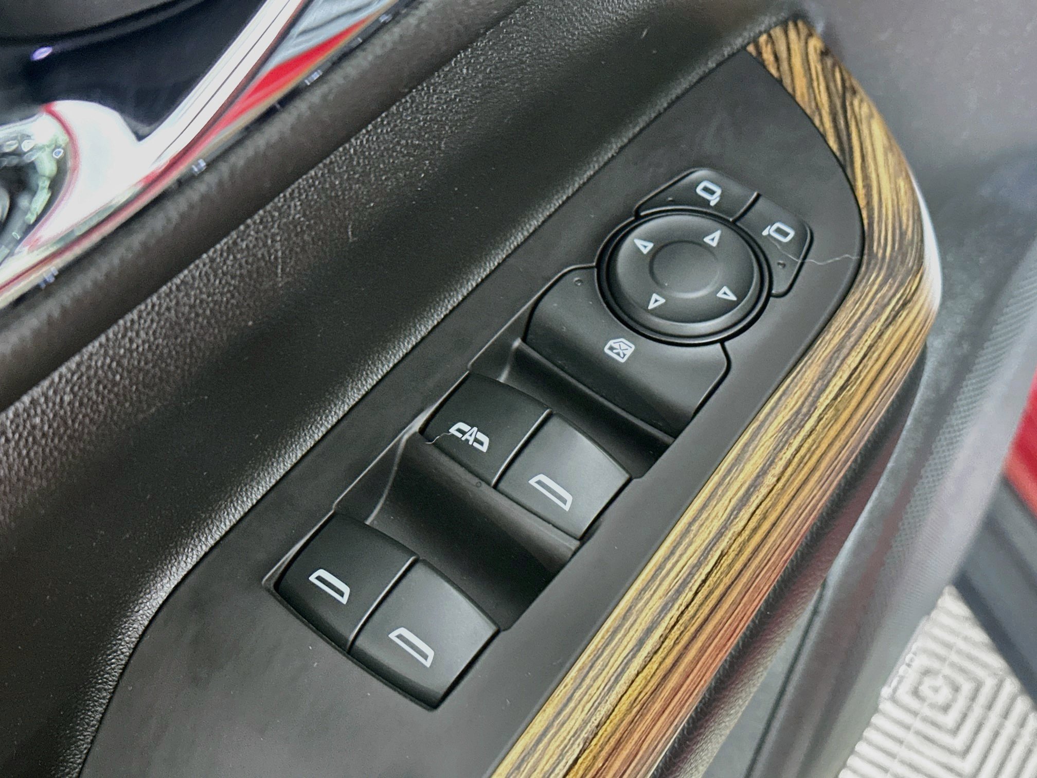 Used 2019 GMC Acadia Denali w/ Technology Package AWD/4WD image 18