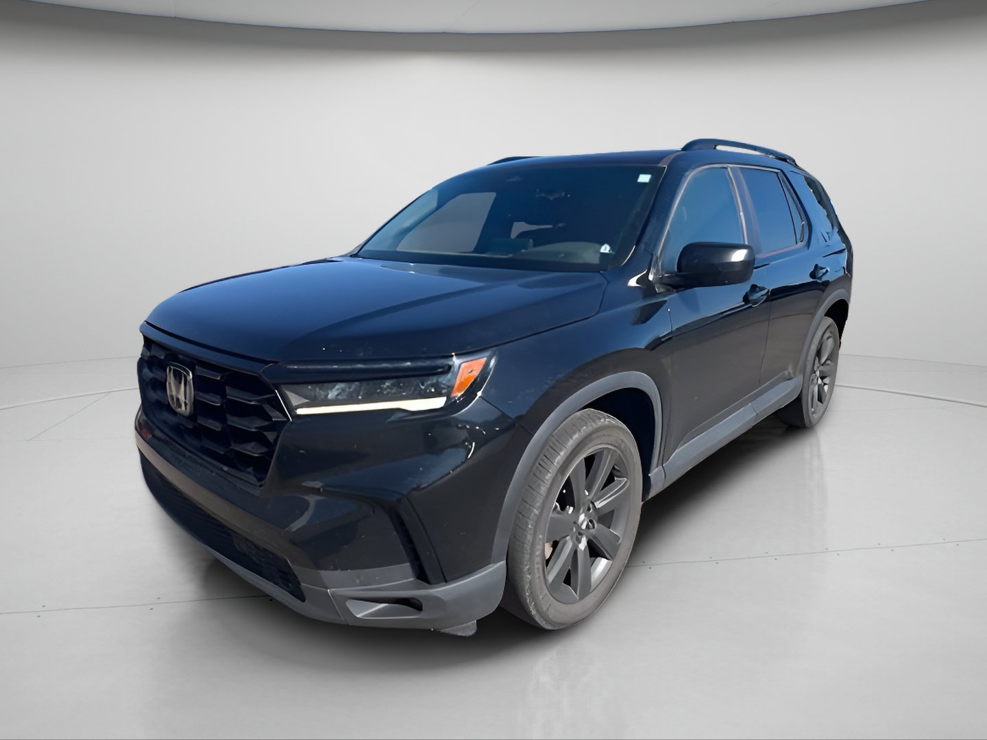 Used 2023 Honda Pilot Sport image 8