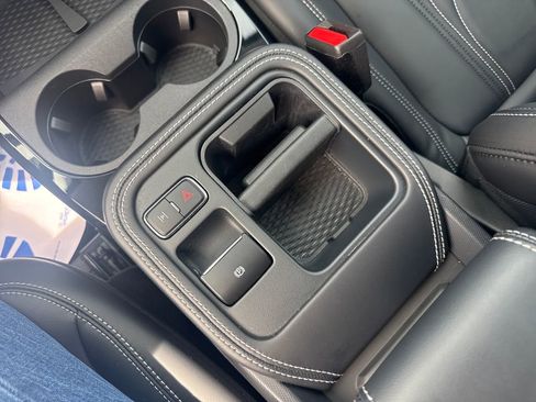 Used 2025 Ford Mustang Mach-E Select w/ Comfort Package Lite image 34