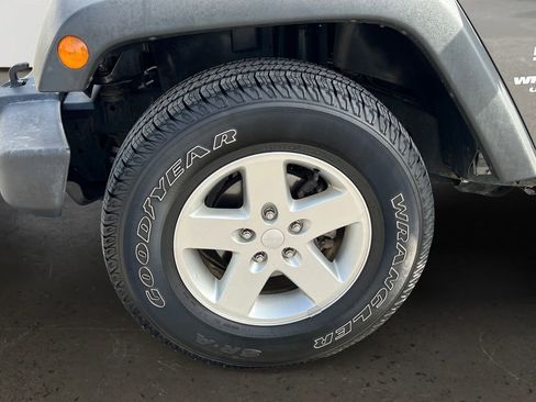 Used 2016 Jeep Wrangler Unlimited Sport w/ Quick Order Package 24S image 25