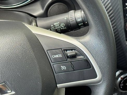 Used 2024 Mitsubishi Outlander Sport ES AWD/4WD image 21