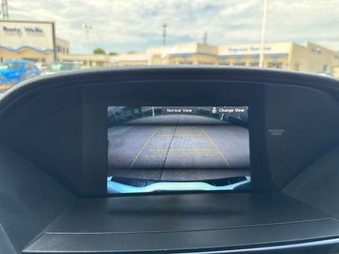 Used 2015 Honda Pilot Touring image 18