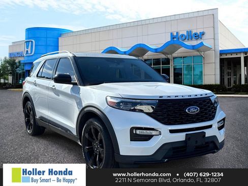 Used 2024 Ford Explorer ST-Line w/ Class IV Trailer Tow Package RWD image 1