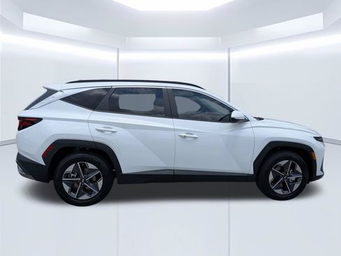 Certified 2026 Hyundai Tucson SEL FWD image 3
