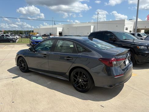 Certified 2025 Honda Civic Sport image 6