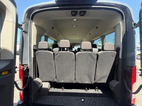 Used 2022 Ford Transit 350 XLT RWD image 7