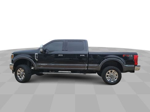 Used 2019 Ford F250 Lariat w/ Lariat Ultimate Package AWD/4WD image 5