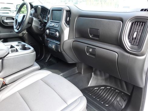 Used 2024 Chevrolet Silverado 1500 W/T w/ WT Value Package AWD/4WD image 34