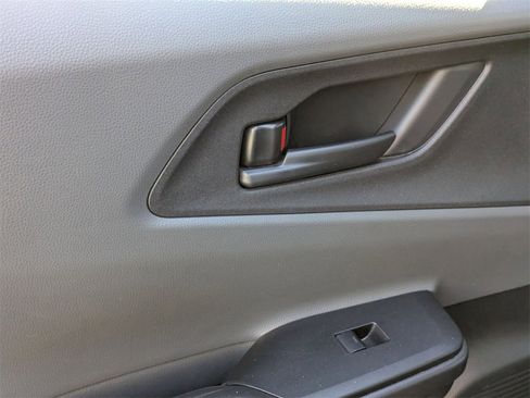 Used 2024 Toyota Prius LE image 27