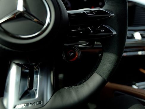 New 2026 Mercedes-Benz GLE 53 AMG 4MATIC Coupe image 32