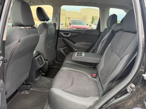 Used 2022 Subaru Forester Premium AWD/4WD image 28