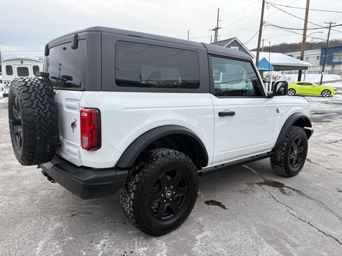 Used 2023 Ford Bronco Black Diamond image 5
