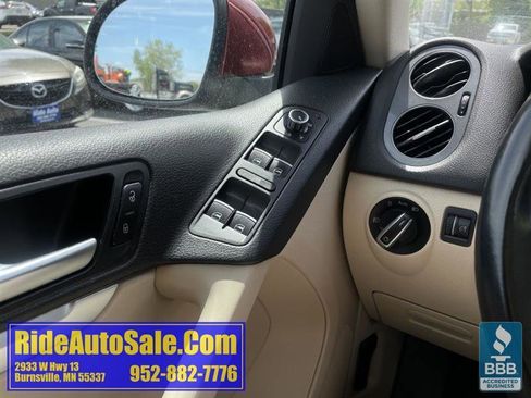 Used 2013 Volkswagen Tiguan S AWD/4WD image 33