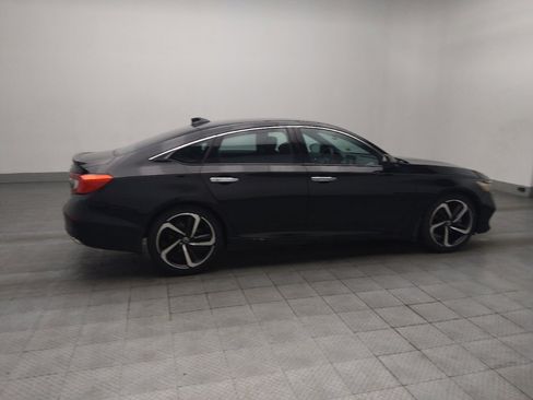 Used 2018 Honda Accord Sport image 10