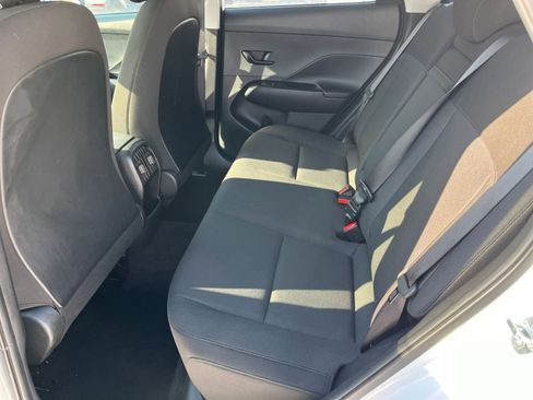 Used 2025 Hyundai Kona SEL image 25