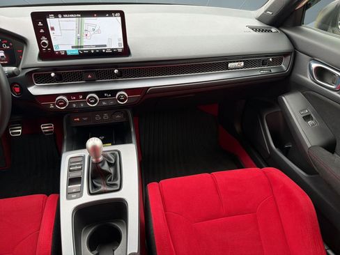 Used 2025 Honda Civic Type R image 29