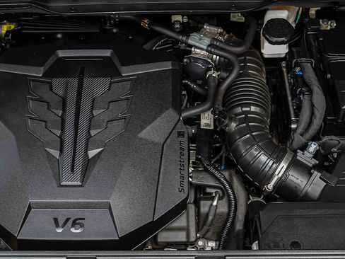 Certified 2023 Kia Carnival LX image 31