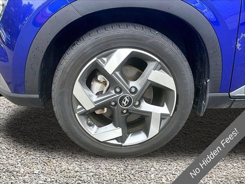 Used 2021 Hyundai Venue SEL FWD image 7