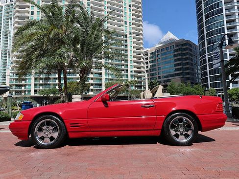 Used 1997 Mercedes-Benz SL 320 image 3