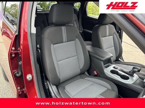 Certified 2024 Chevrolet Blazer LT w/ Convenience Package AWD/4WD image 24