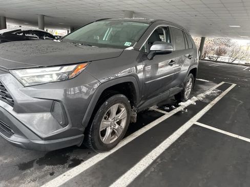 Used 2023 Toyota RAV4 XLE image 4