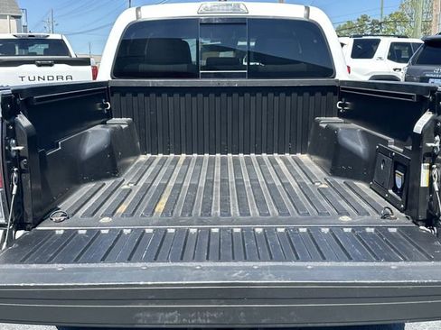 Certified 2022 Toyota Tacoma TRD Off-Road w/ Technology Package image 23