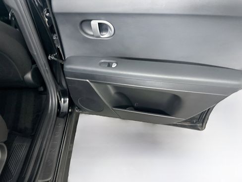 Used 2024 Hyundai Ioniq 5 SEL image 29