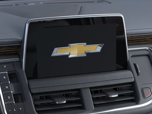Used 2024 Chevrolet Suburban High Country w/ Premium Package 2 AWD/4WD image 20