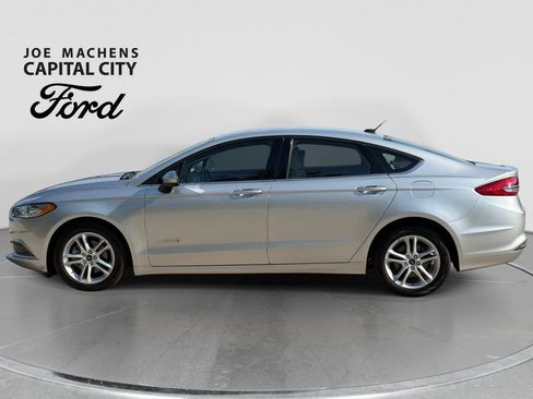 Used 2018 Ford Fusion S FWD image 8