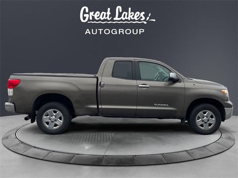 Used 2012 Toyota Tundra 4x4 Double Cab w/ Tow Pkg image 6