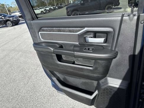 Used 2024 RAM 2500 Big Horn w/ Bed Utility Group image 9