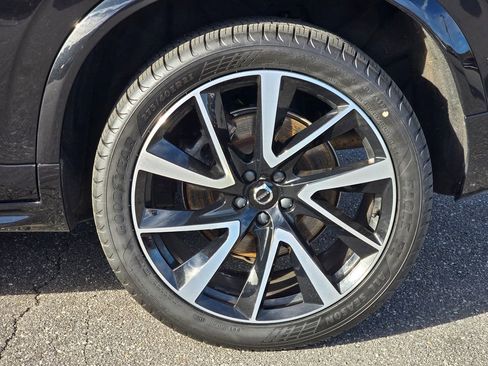 Used 2023 Volvo XC90 B6 Plus w/ Protection Package Premier image 25