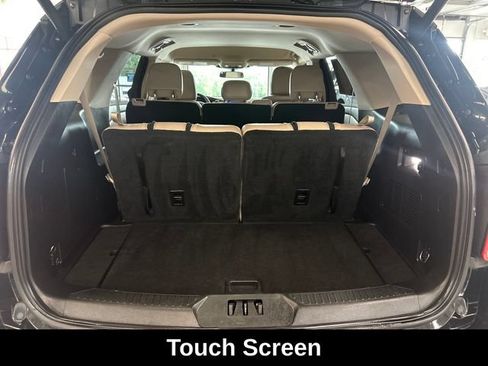 Used 2020 Ford Explorer XLT w/ Equipment Group 202A AWD/4WD image 7