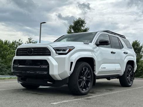 Used 2025 Toyota 4Runner 4WD image 20