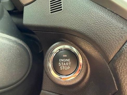 Used 2025 Subaru Ascent Touring AWD/4WD image 19