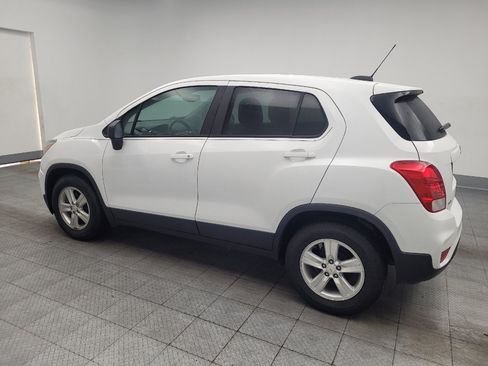 Used 2020 Chevrolet Trax LS w/ Tint and Cruise Package FWD image 3