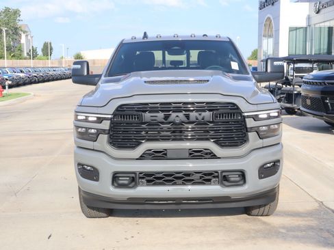 New 2026 RAM 2500 Laramie w/ Night Edition AWD/4WD image 10