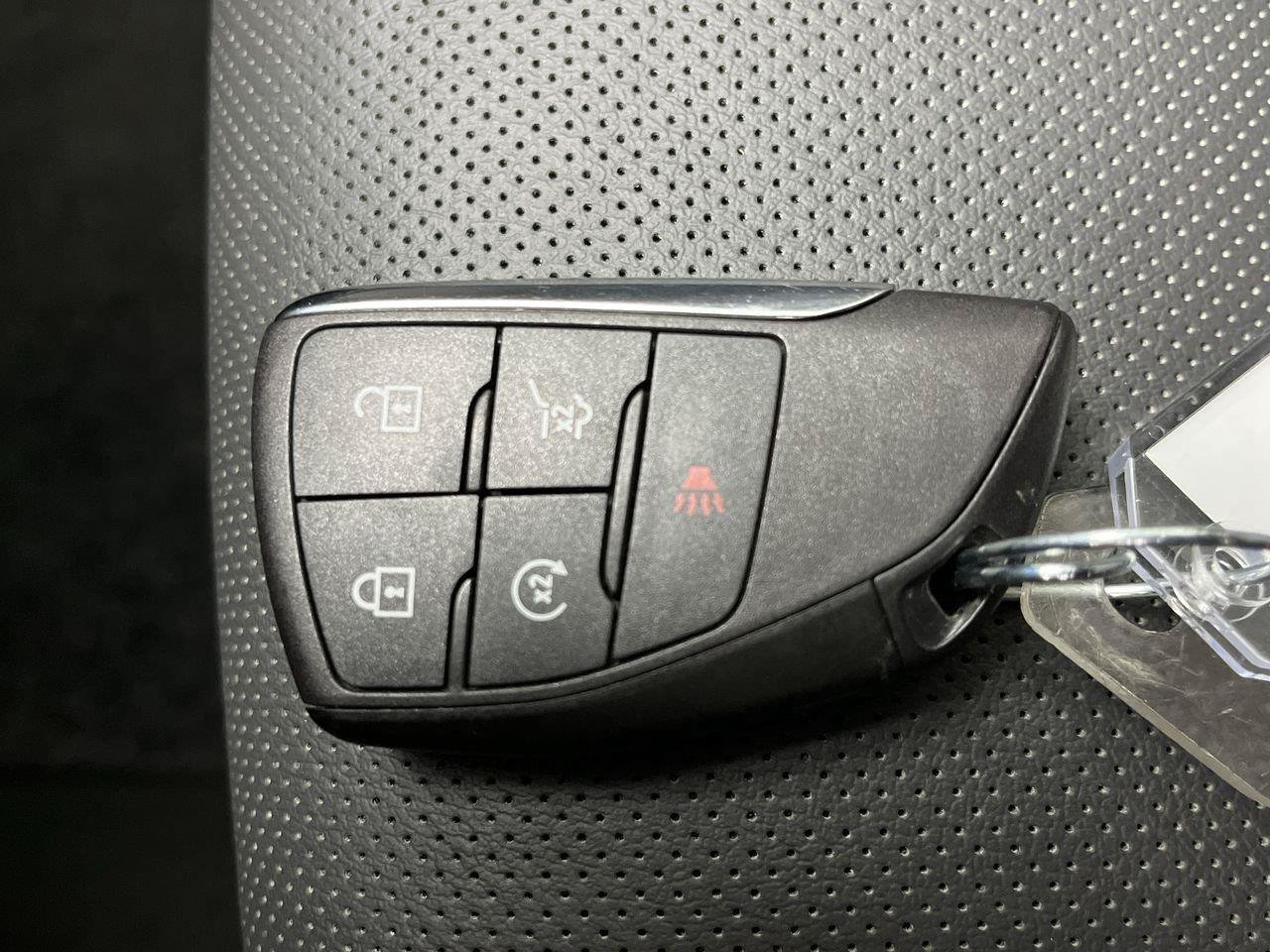 Certified 2023 Buick Envision Avenir AWD/4WD image 29