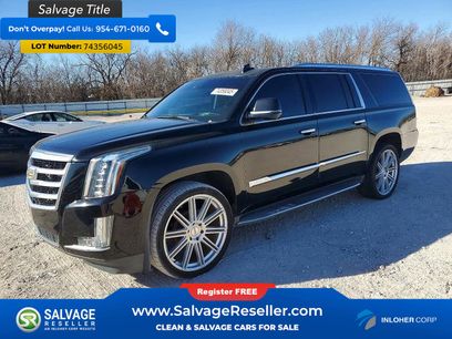 Used 2016 Cadillac Escalade ESV Luxury