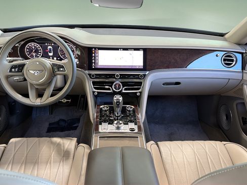Used 2021 Bentley Flying Spur W12 AWD/4WD image 4