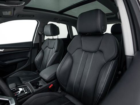 Certified 2023 Audi Q5 2.0T Premium Plus w/ Premium Plus Package AWD/4WD image 17