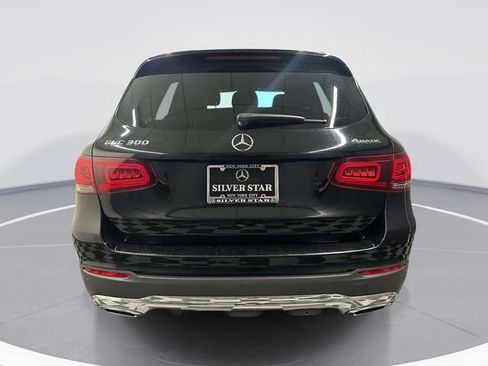 Used 2022 Mercedes-Benz GLC 300 4MATIC image 3