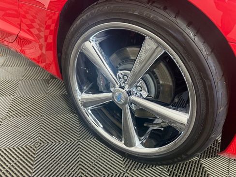 Used 2017 Chevrolet Camaro SS RWD image 12