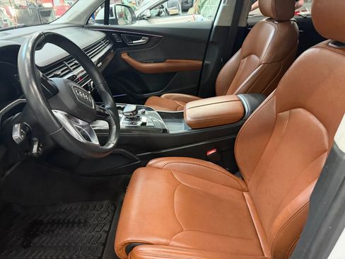 Used 2019 Audi Q7 3.0T Prestige w/ Prestige Package image 12