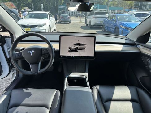 Used 2023 Tesla Model 3 Standard Range RWD image 18