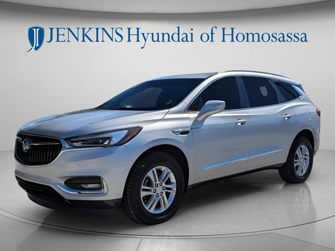 Used 2020 Buick Enclave Premium w/ Trailering Package, 5000 lbs. AWD/4WD image 9