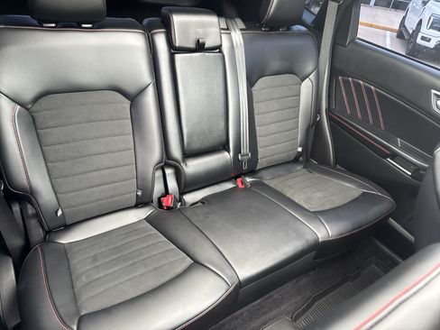 Used 2023 Ford Edge ST-Line AWD/4WD image 9