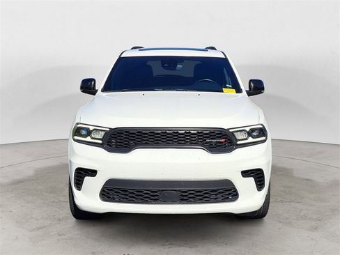 Used 2024 Dodge Durango GT image 8