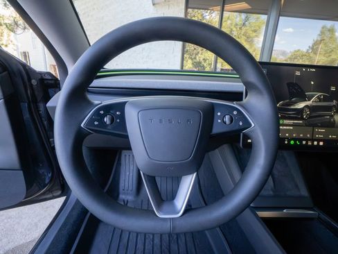 Used 2024 Tesla Model 3 Long Range AWD/4WD image 12