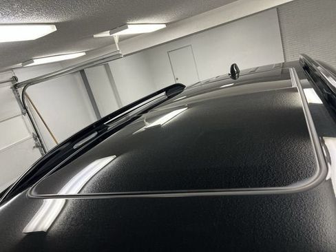 Certified 2024 GMC Terrain AT4 AWD/4WD image 18